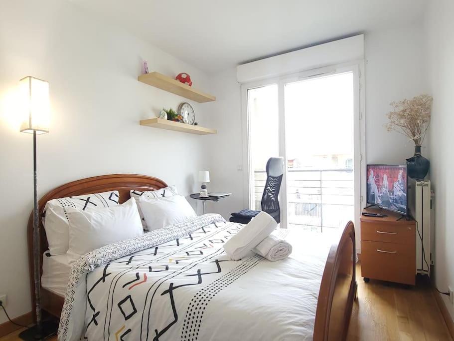 Apartament Cozy Haven Near Paris La Defense Grande Arche Courbevoie Zewnętrze zdjęcie
